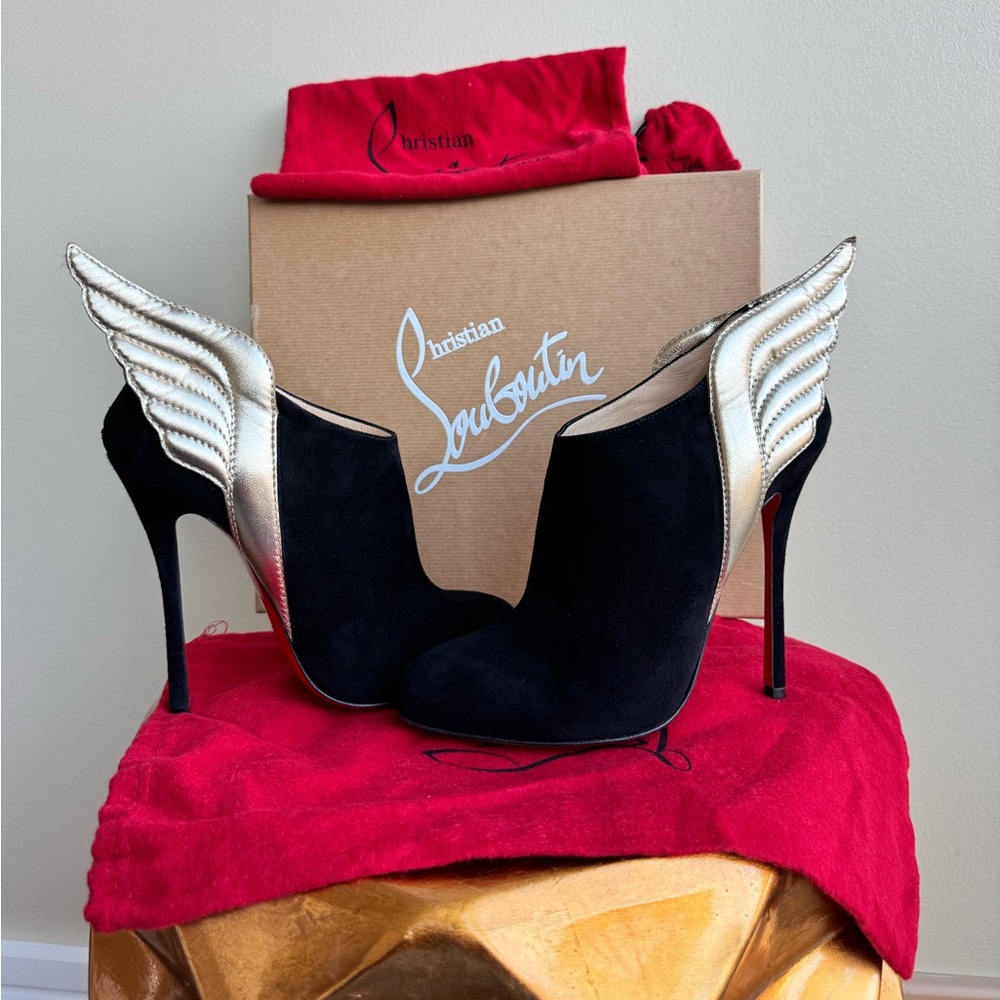 Christian Louboutin Mercura Suede Leather Boots with Wings, US Size 9 (CL 39.5) - Picture 8 of 16